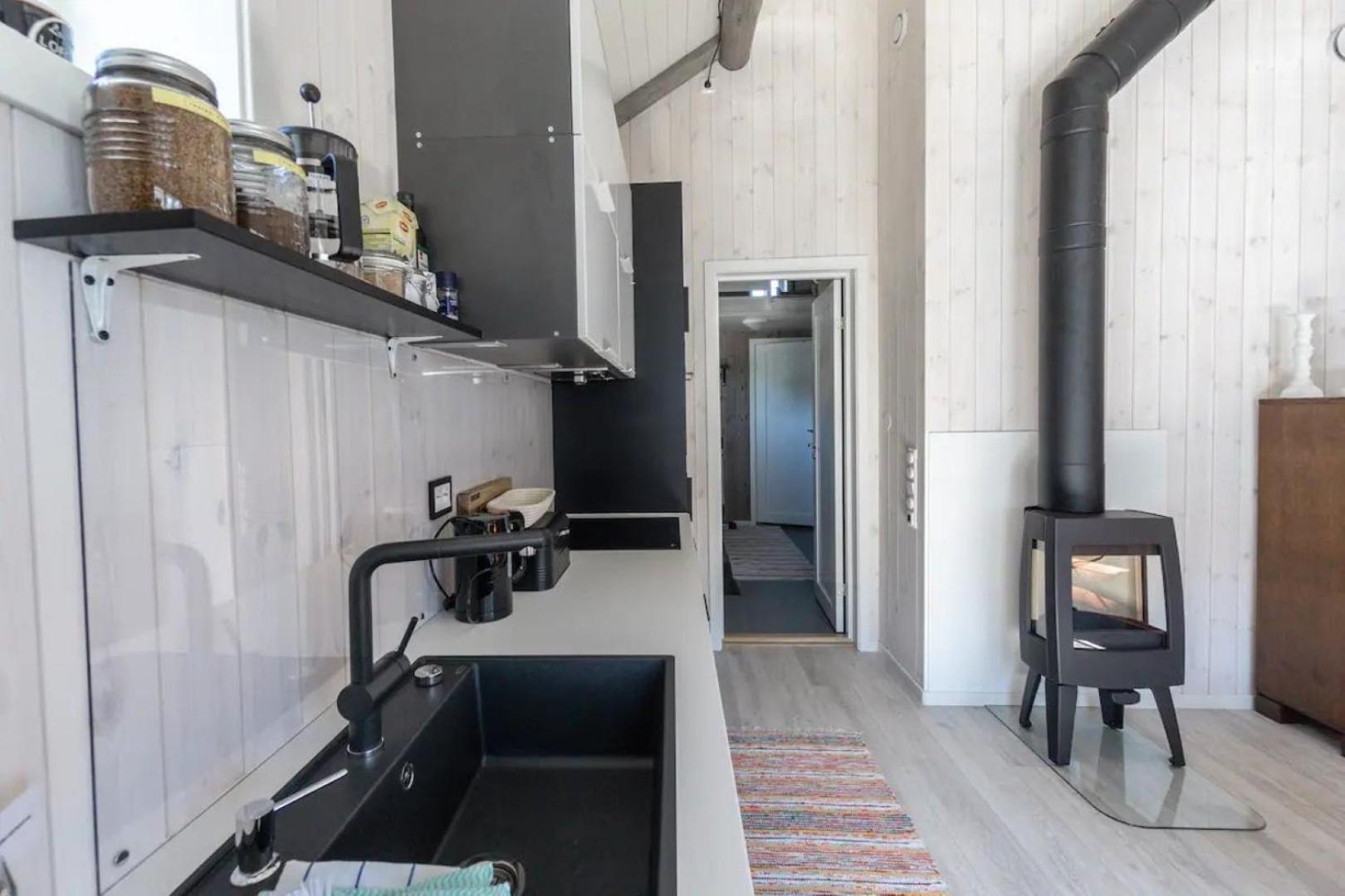 Madelhea Cabin- Seaview Holiday home *