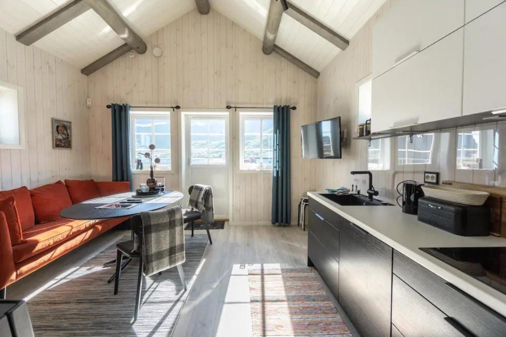 Holiday home Madelhea Cabin- Seaview